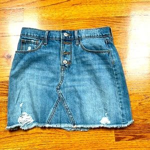 Old Navy distressed denim skirt